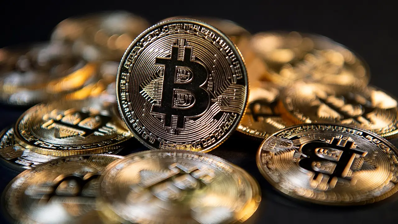 Bitcoin, Ethereum и Tether USDT доступны к обращению на российских биржах