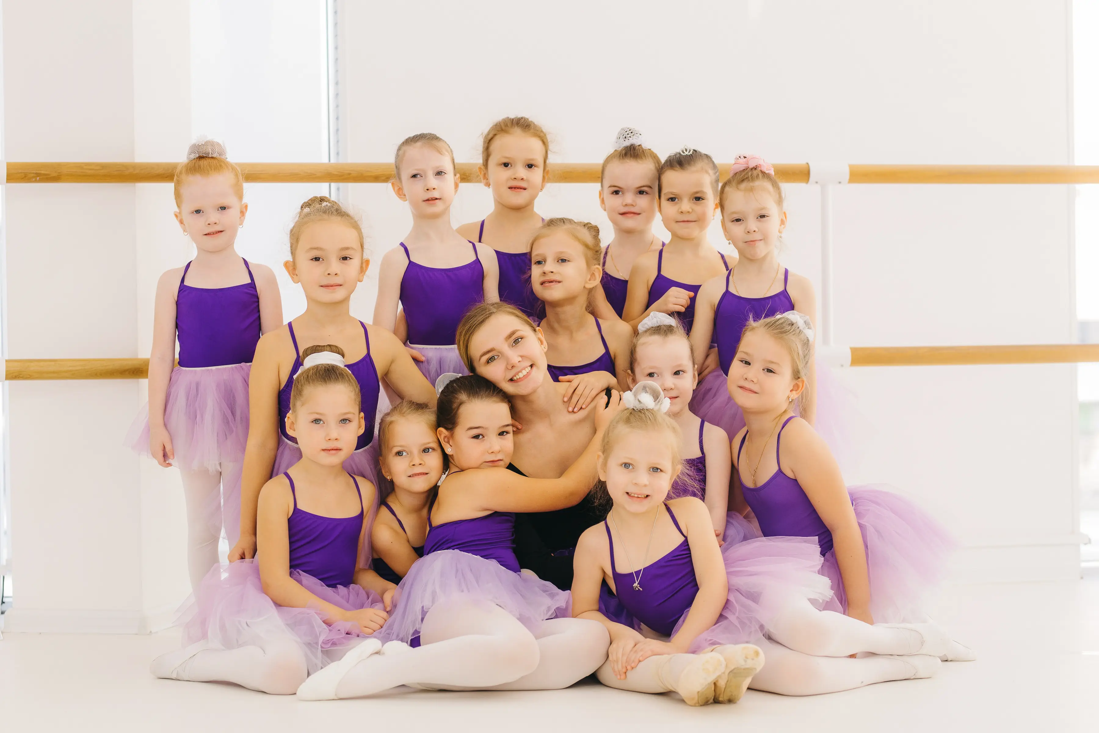 Lil Ballerine - франшиза школы балета для детей с 2 лет.  gallery 2