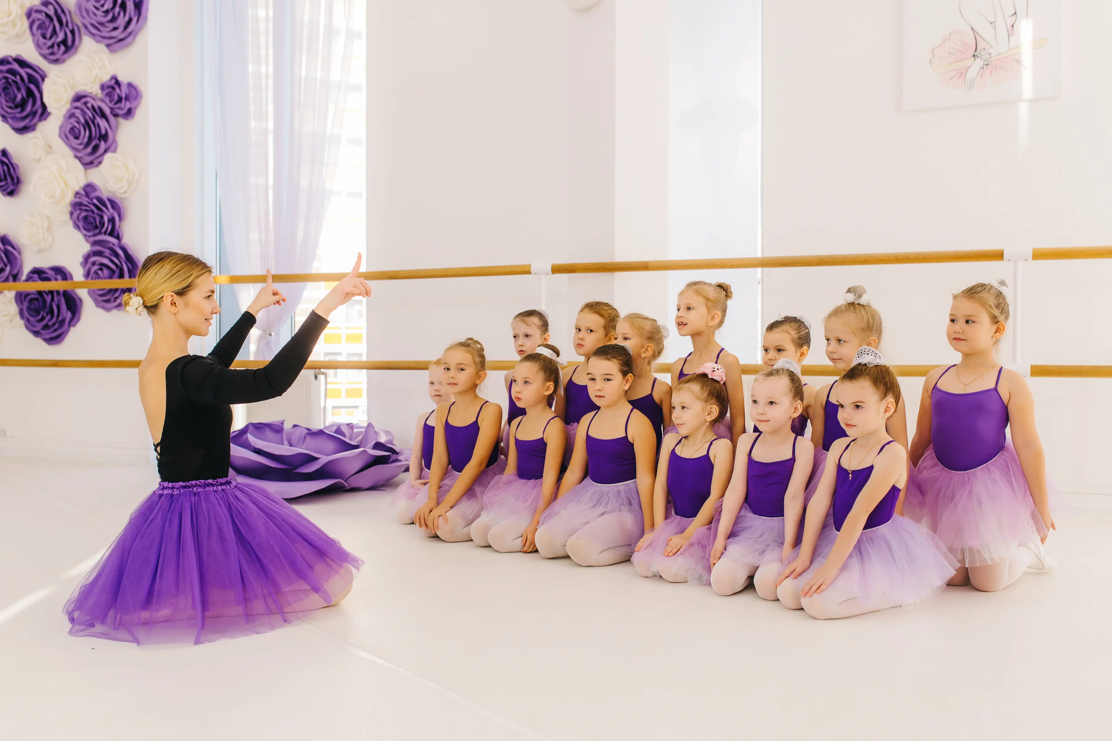 Lil Ballerine - франшиза школы балета для детей с 2 лет.  gallery 3